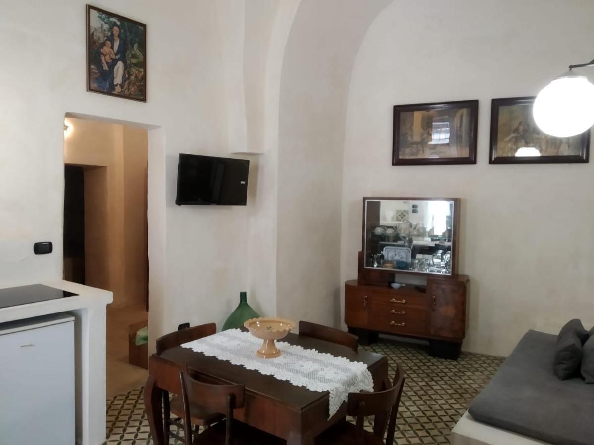 Mena Me - Casa Vacanza - Salento Parabita Kültér fotó